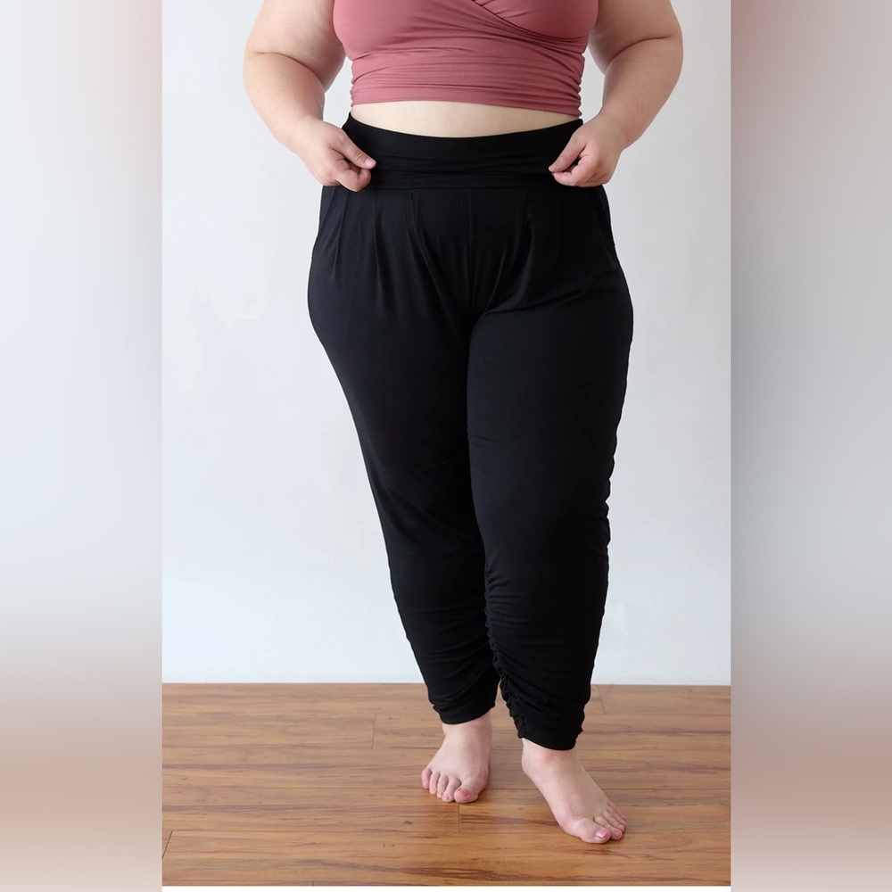 Free Label Sunday pants black size 4X